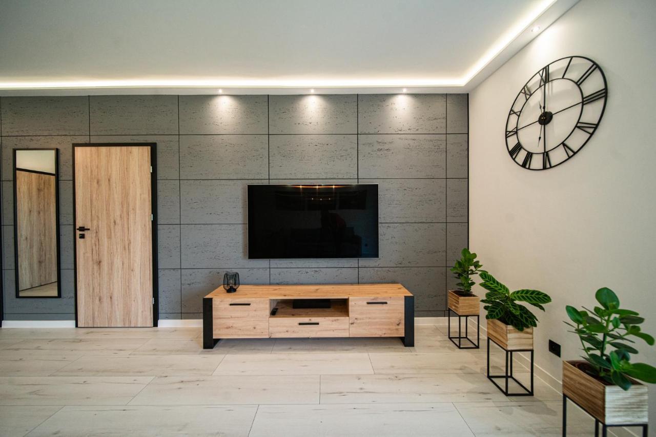 Apartamento Apartament Duzy Staw Jelenia Góra Exterior foto