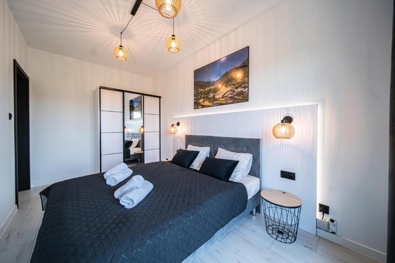 Apartamento Apartament Duzy Staw Jelenia Góra Exterior foto
